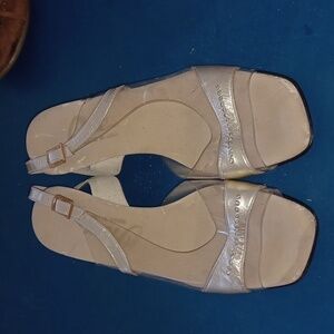 Vintage 60s 70s ONEX clear plastic peep toe sandals rhinestone trim, gold,  sz 6